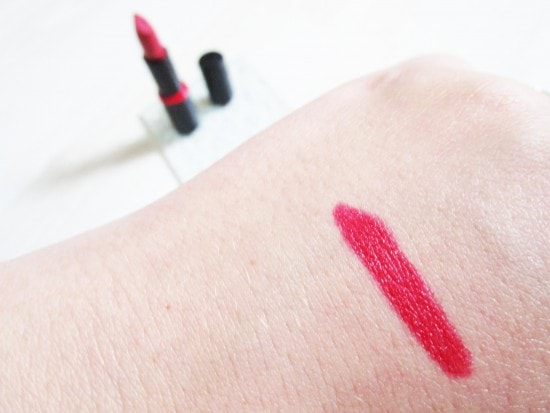 4 essence lipstick