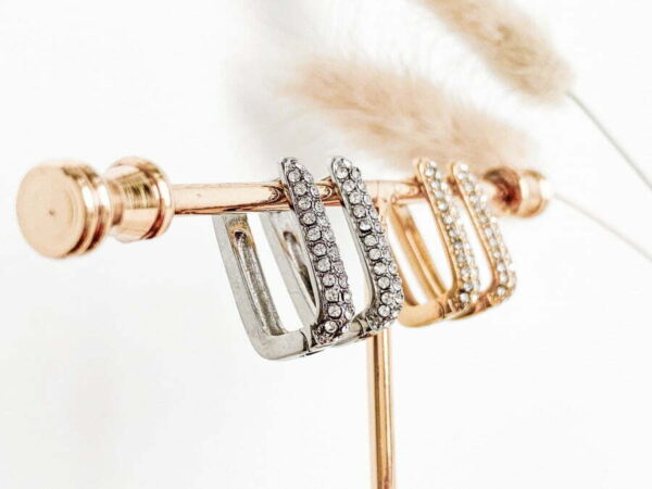 SHINY SQUARE EARRINGS