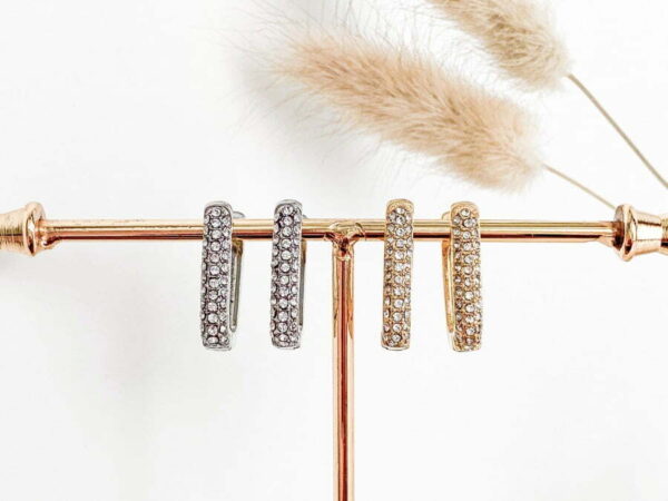 SHINY SQUARE EARRINGS