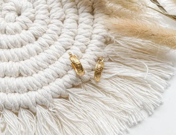 PRETTY JUNGLE EARRINGS