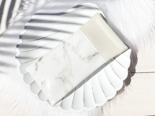 BEIGE WHITE MARBLE SUNGLASSES POUCH